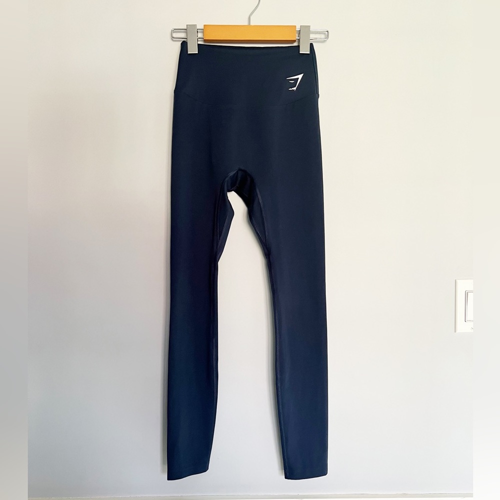 Gymshark Navy Blue Training Leggings 7/8 Size Small
